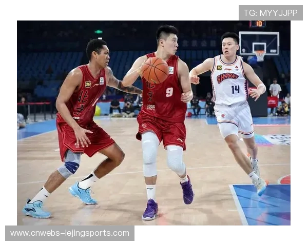 男篮八强出炉：广东、辽宁、四川初显冠军相